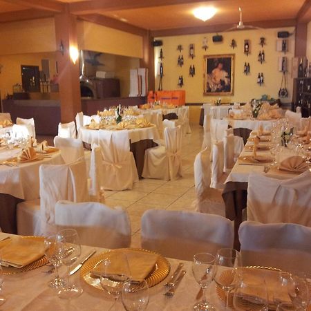 Albergo B&B Antica Trattoria Bacco Circello Esterno foto